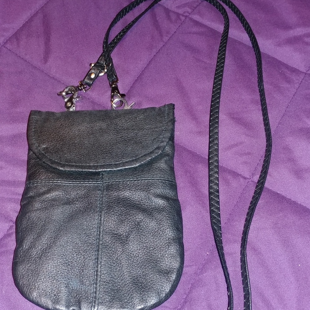 Small leather purse